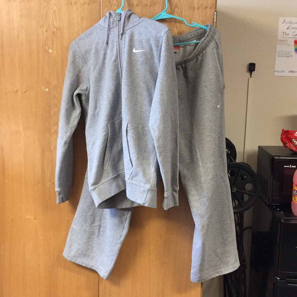 Nike marching Sweatpants & Hoodie